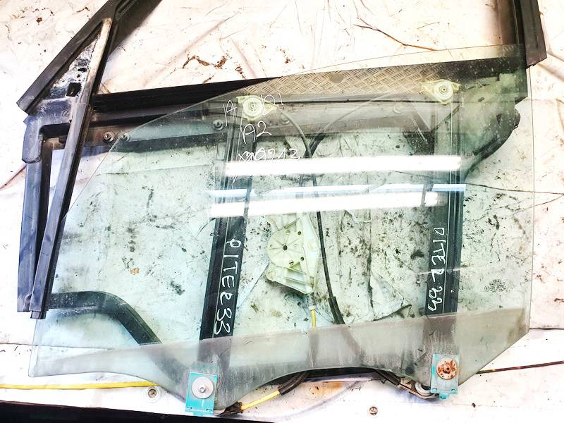 DOT448AS2M6 Audi A2 2002 Door-Drop Glass - FRONT LEFT