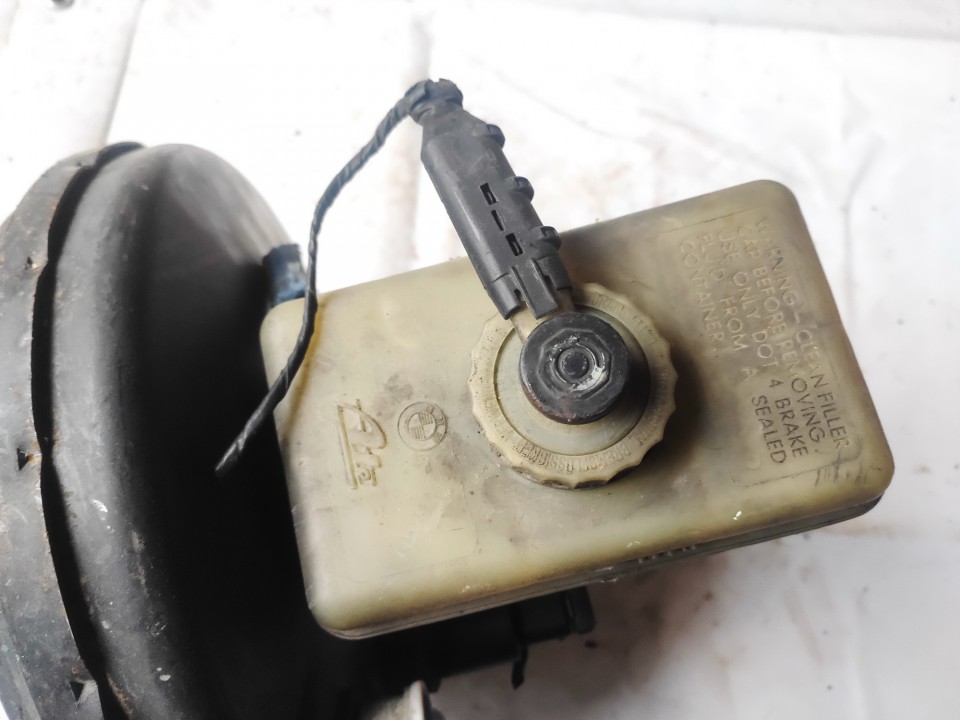 10612302303 BMW 3-Series 1994 Pagrindinis stabdziu cilindras - Thumbnail 3