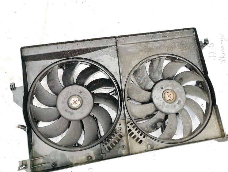 24410989 Opel Vectra 2004 Dyfuzor (wentylator chłodnicy)