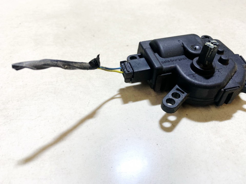 1S7H19B634CA Ford Transit Connect 2008 Heater Vent Flap Control Actuator Motor - Thumbnail 3