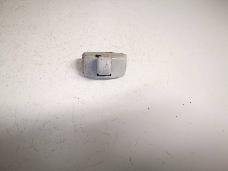 3B0857561B Volkswagen Bora 2003 Bracket Sun visor clip