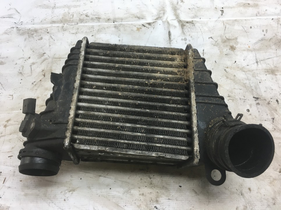 862328X Volkswagen Golf 1999 Intercooler radiator - engine cooler fits charger