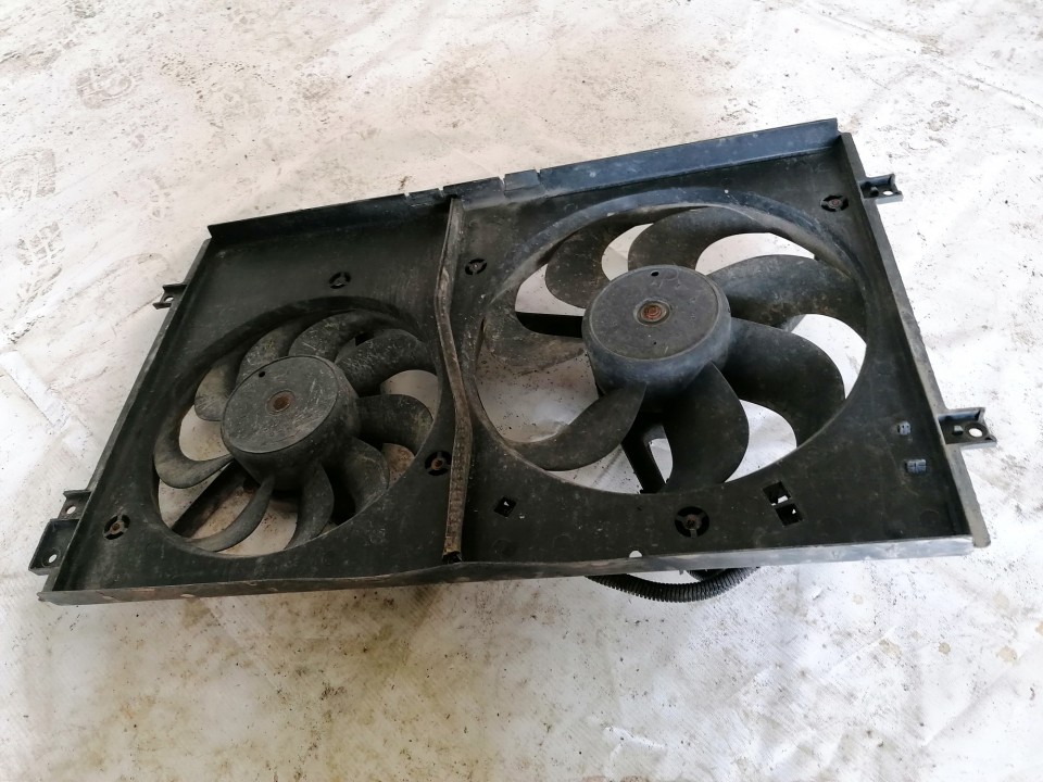 1J0121207C Audi A3 1998 Diffuser, Radiator Fan - Thumbnail 3