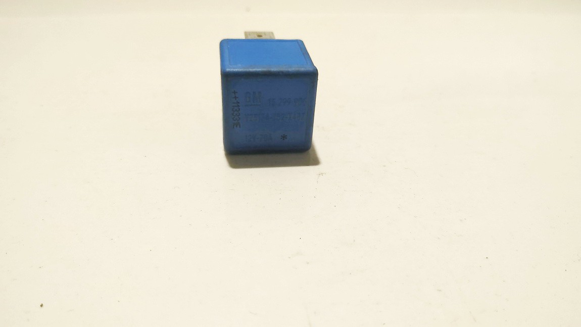 13299906 used Relay module Opel Meriva 2012 1.7L EIS01242839 Used
