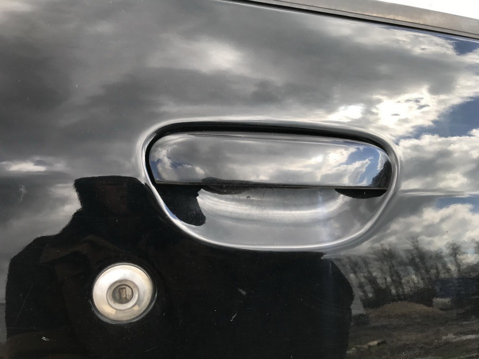 Mitsubishi Colt 2005 Duru isorine rankenele P.D.