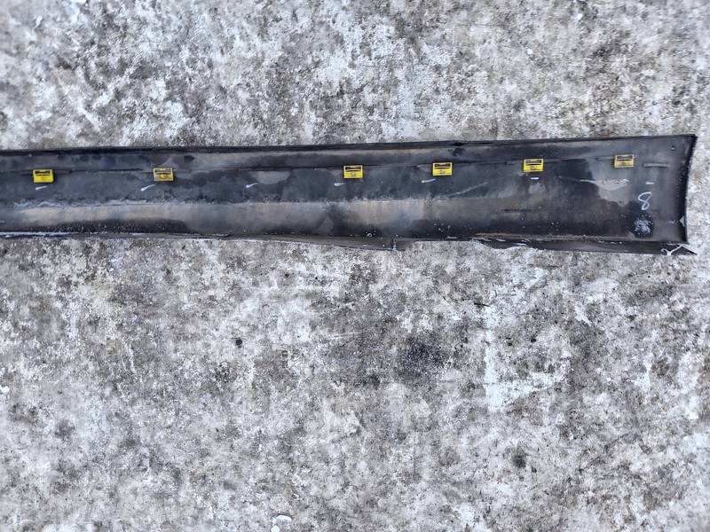 51777062298 BMW 3-Series 2006 Plastmasinis slenkstis desinys - Thumbnail 4