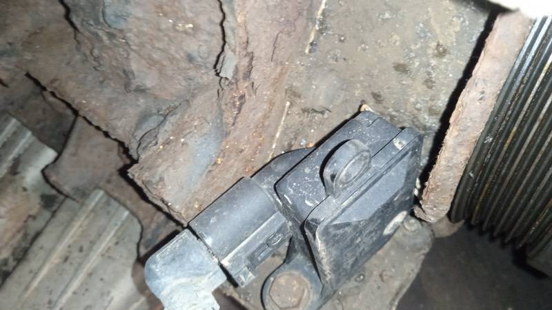 045907660D Volkswagen Polo 2008 Датчик уровня масла - Thumbnail 2