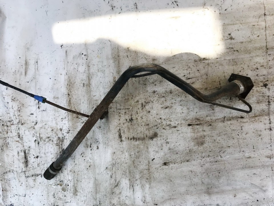 Buick LaCrosse 2007 fuel filler neck