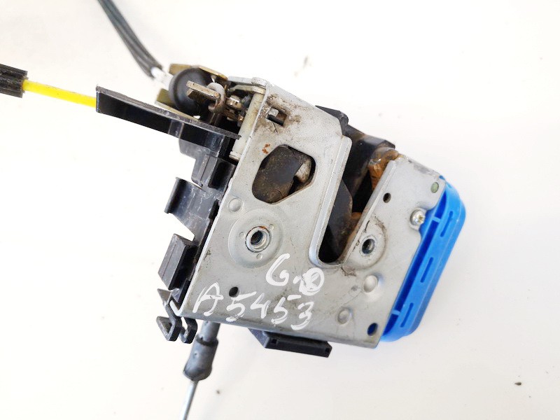 8B0839016A Audi A4 1996 Zamek drzwi - TYLNE PRAWE