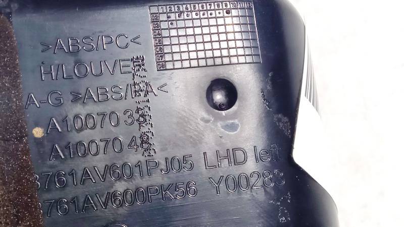 8761AV601PJ05 Nissan Primera 2003 Rejilla Aireadora - 
Moldura protectora de la rejilla de ventilación lateral del panel - Thumbnail 3