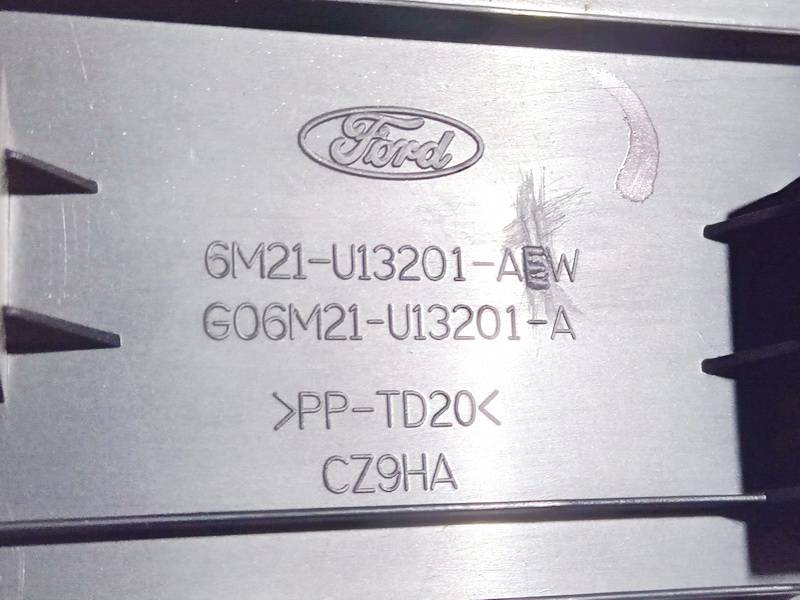 6M21U13201AEW Ford Mondeo 2008 Innenausstattung - Thumbnail 3