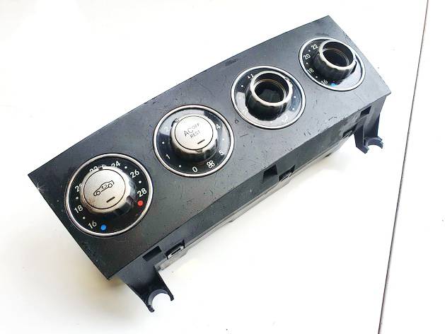 A1718300485 Mercedes-Benz SLK-CLASS 2004 Klimata vadības panelis (sildītāja vadības slēdži)