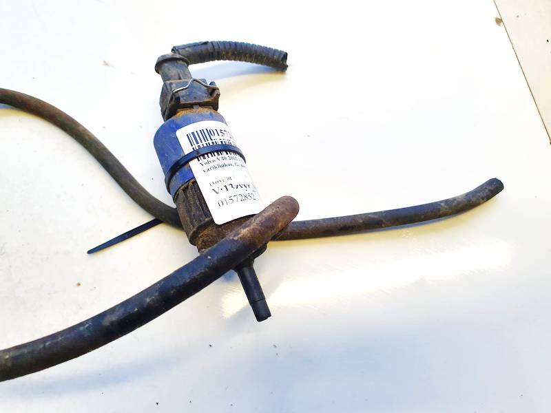 used used Windshield Windscreen Washer Pump Volvo V40 2002 1.9L