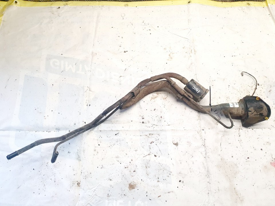 p52100329af used fuel filler neck Jeep Cherokee 2001 3.7L EIS01572854