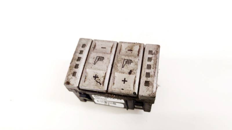 6M2T19K314AB Ford S-Max 2008 Przycisk ogrzewania foteli