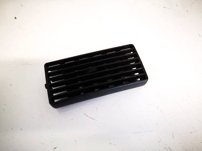 1J0819763B Volkswagen Golf 2001 Dash Vent (Air Vent Grille)
