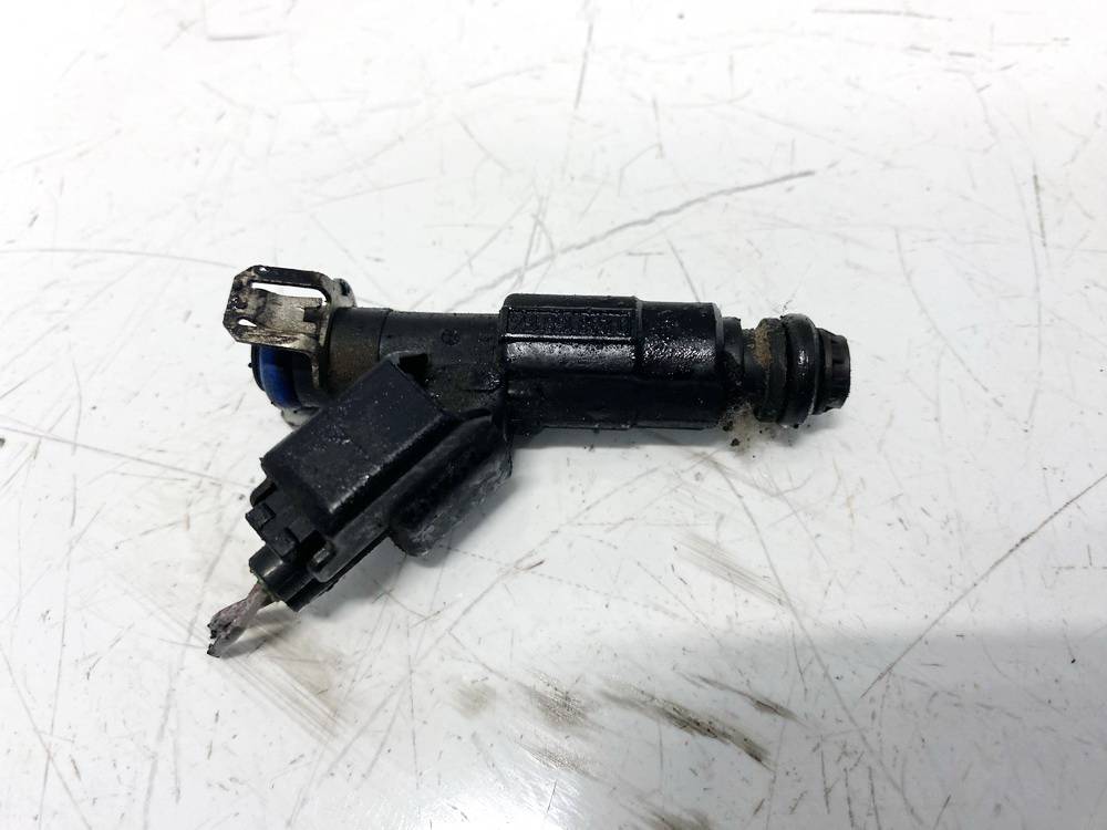 0280156154 Mazda 5 2005 Wtryskiwacz Paliwa