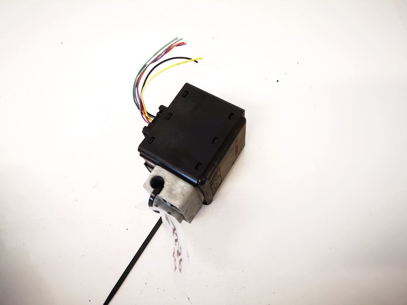 8200033233 used Steering wheel ignition lock Renault Scenic 2004 1.6L