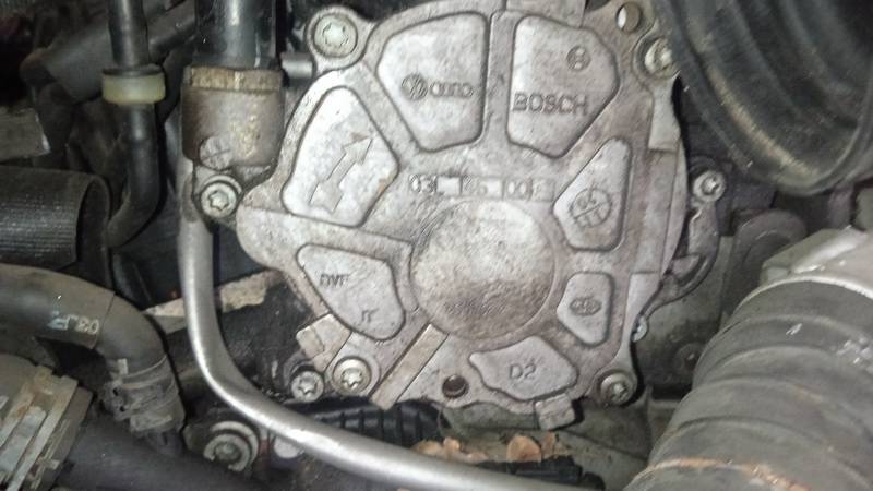 03L145100F Volkswagen Passat 2011 Brake Vacuum Pump