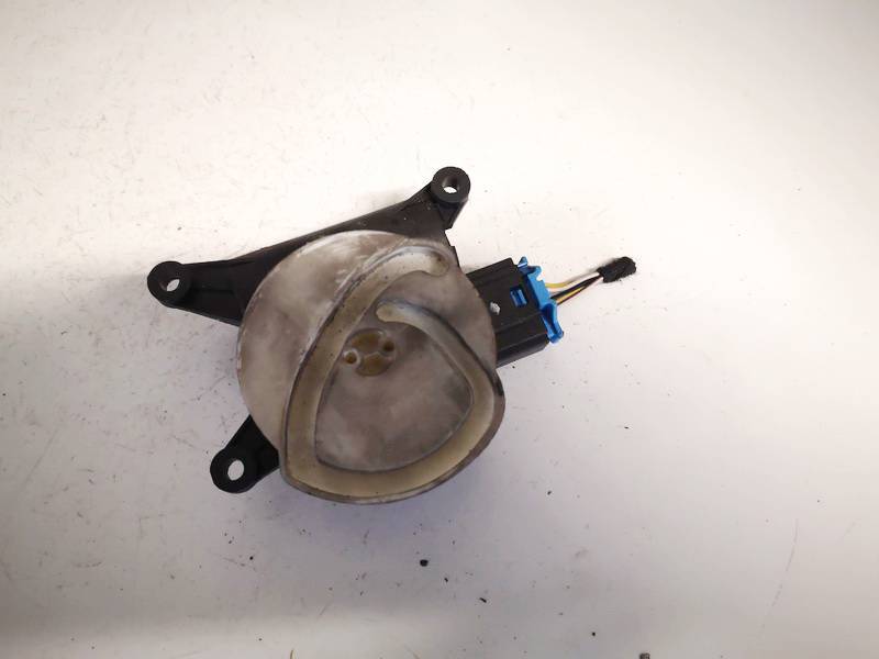 8E1820511C Audi A4 2004 Silnik klapki nagrzewnicy - Thumbnail 2