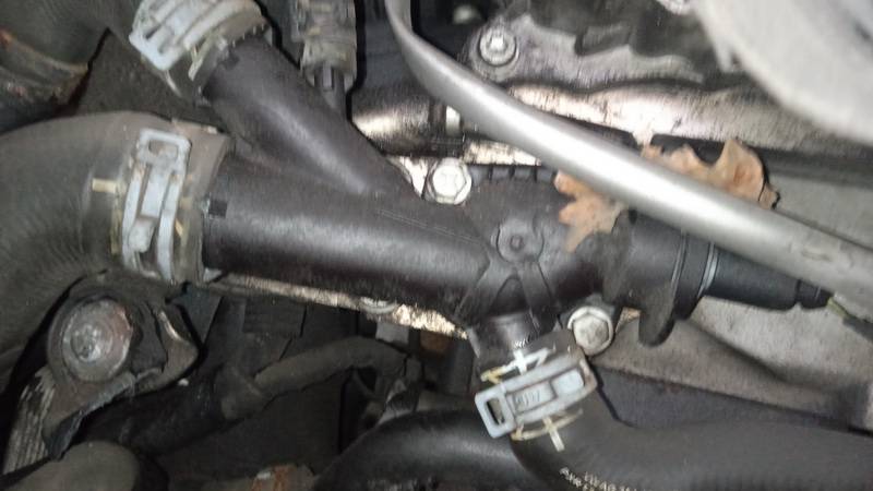 Volkswagen Passat 2011 Ausinimo skyscio flansas (Ausinimo sistemos junge, ausinimo skyscio junge) - Thumbnail 2