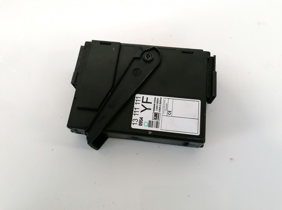 13111111 330518684 General Module Comfort Relay (Unit) Opel Meriva 2005