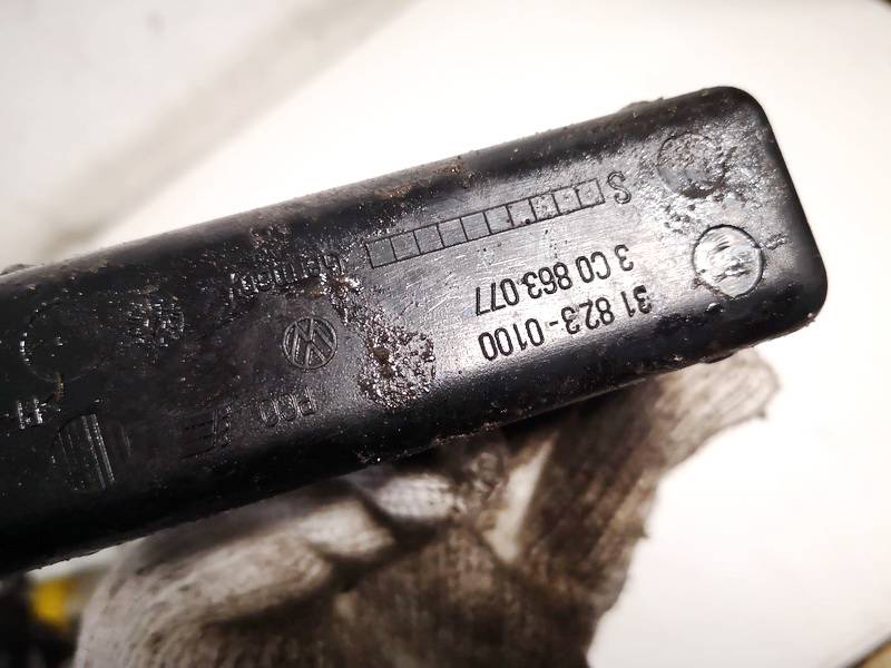 3C0863077 Volkswagen Passat 2011 Center Console Ashtray (Ash Tray) - Thumbnail 3