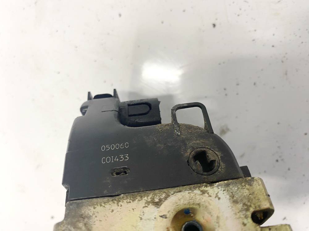 050060 Nissan Primera 2002 Door Lock Mechanism - FRONT RIGHT - Thumbnail 4