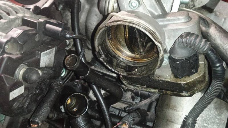 038128063L Volkswagen Golf 2003 High Flow Throttle Body Valve (Air Control Valve) - Thumbnail 2