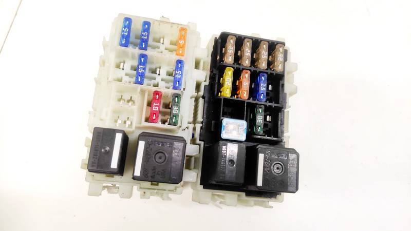 6G9T14K131AA Ford Mondeo 2008 Fuse box