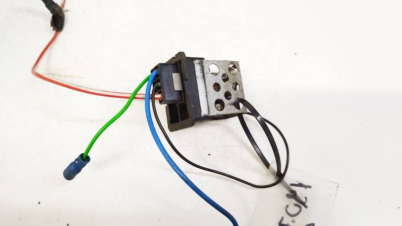 90559834 Opel Astra 2000 Peciuko reostatas (ezys) (ventiliatoriaus rele)