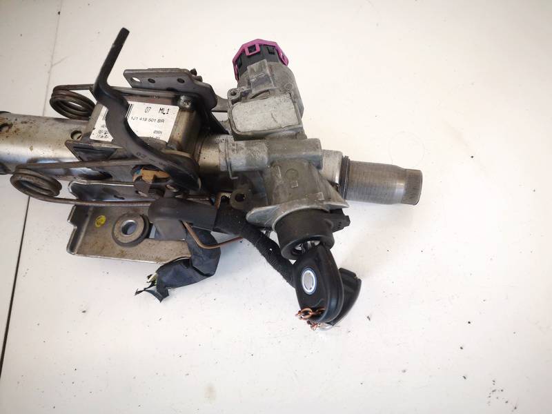 4B0905851B Volkswagen Golf 1998 Ignition Barrels (Ignition Switch)