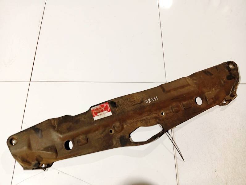 5314102010 Toyota Corolla 2004 Osłona chłodnicy - Listwa zamka maski