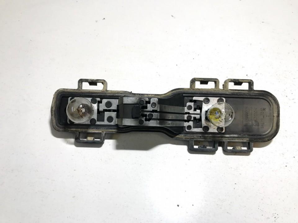 Nissan Primera 2003 Galiniu zibintu plata