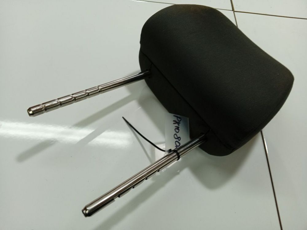 Volkswagen Golf 2005 Zagłówek fotela