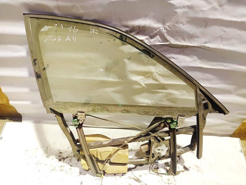 8D0837398C Audi A4 1997 Door winder mechanism (Window Regulator) - FRONT RIGHT