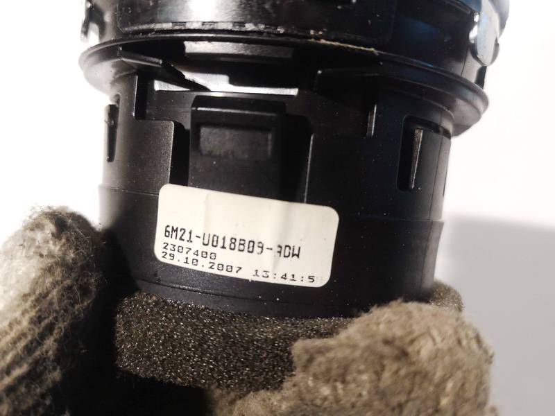 6M21U018B09ADW Ford Mondeo 2007 Dash Vent (Air Vent Grille) - Thumbnail 3