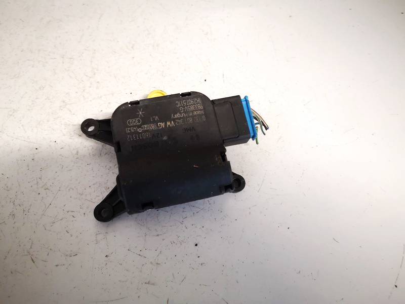 1K0907511C Volkswagen Passat 2013 Heater Vent Flap Control Actuator Motor