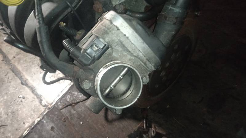 1354750904302 MINI Cooper 2003 CAJA MARIPOSA, VÁLVULA DE MARIPOSA (USADAS)