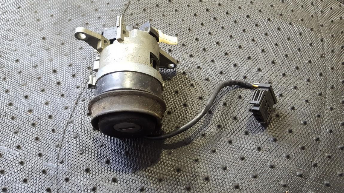 4A9862022 N/A Rear lid lock (BOOT LOCK) Audi A6 1997 EIS00232887