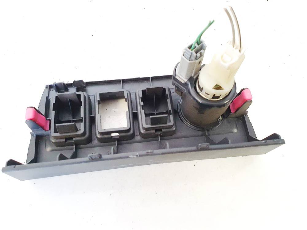 5544942010 Toyota RAV-4 2006 Allume-cigare Prise de courant - Thumbnail 2