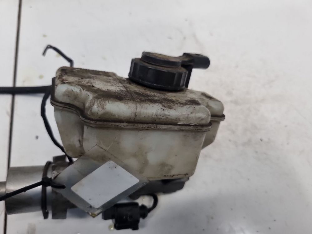 1K1611301D Skoda Octavia 2011 Brake Master Cylinder Reservoir - Thumbnail 2