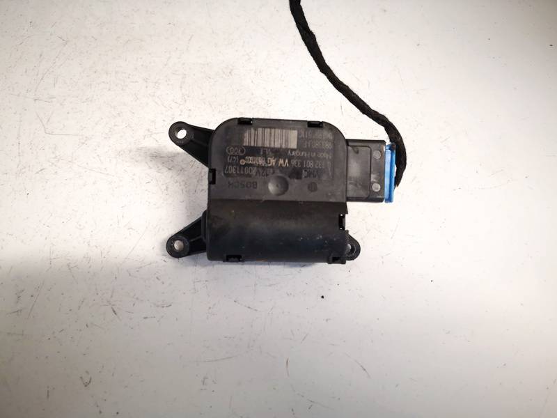 1K0907511C Volkswagen Passat 2013 Heater Vent Flap Control Actuator Motor