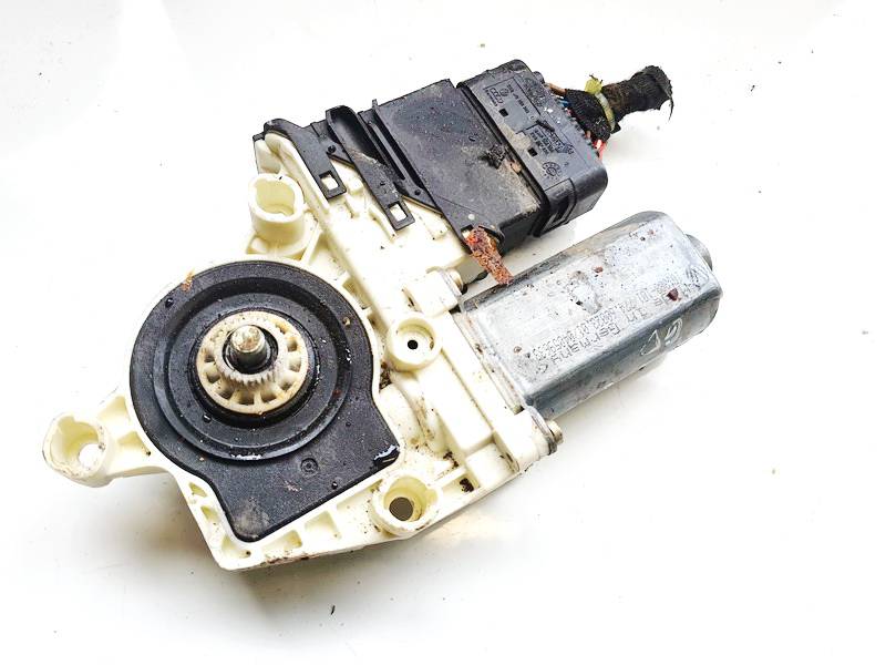 1J4959812C Seat Toledo 1999 Window Motor - REAR RIGHT