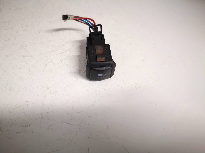 3B0959833A Volkswagen Bora 2003 Fuel Cap Switch (Gas Fuel Door Switch Button)