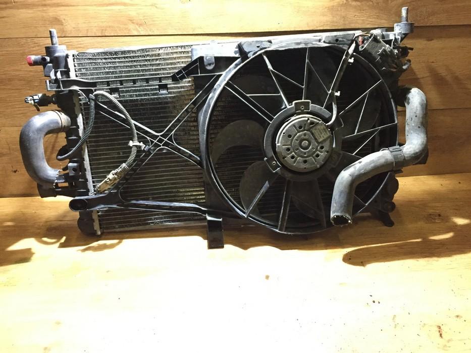 NENUSTAYTA Opel Astra 2006 Difuzorius (radiatoriaus ventiliatorius)