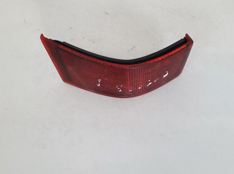 143888 Opel Omega 1998 Bumper Cover Reflector - REAR RIGHT