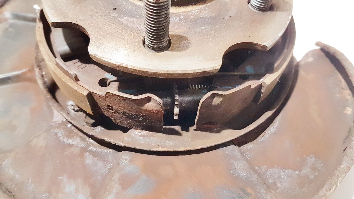 Toyota RAV-4 2008 Mechanizm hamulca ręcznego