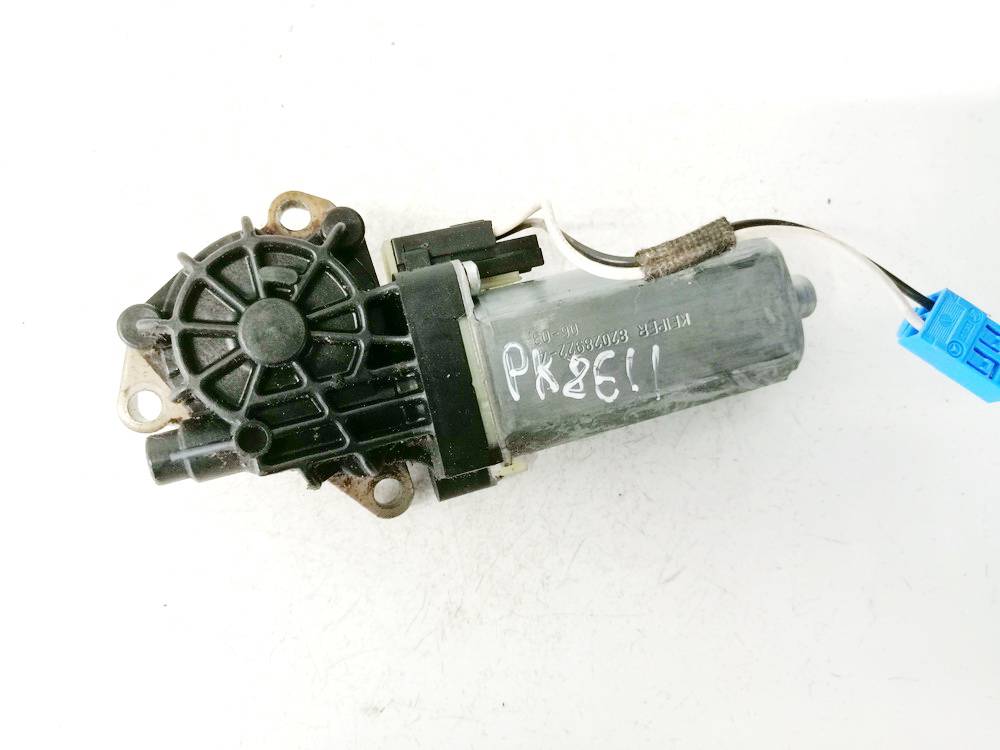 0390203001 Mercedes-Benz C-CLASS 2004 Silniczek fotela - PRZEDNIE LEWE