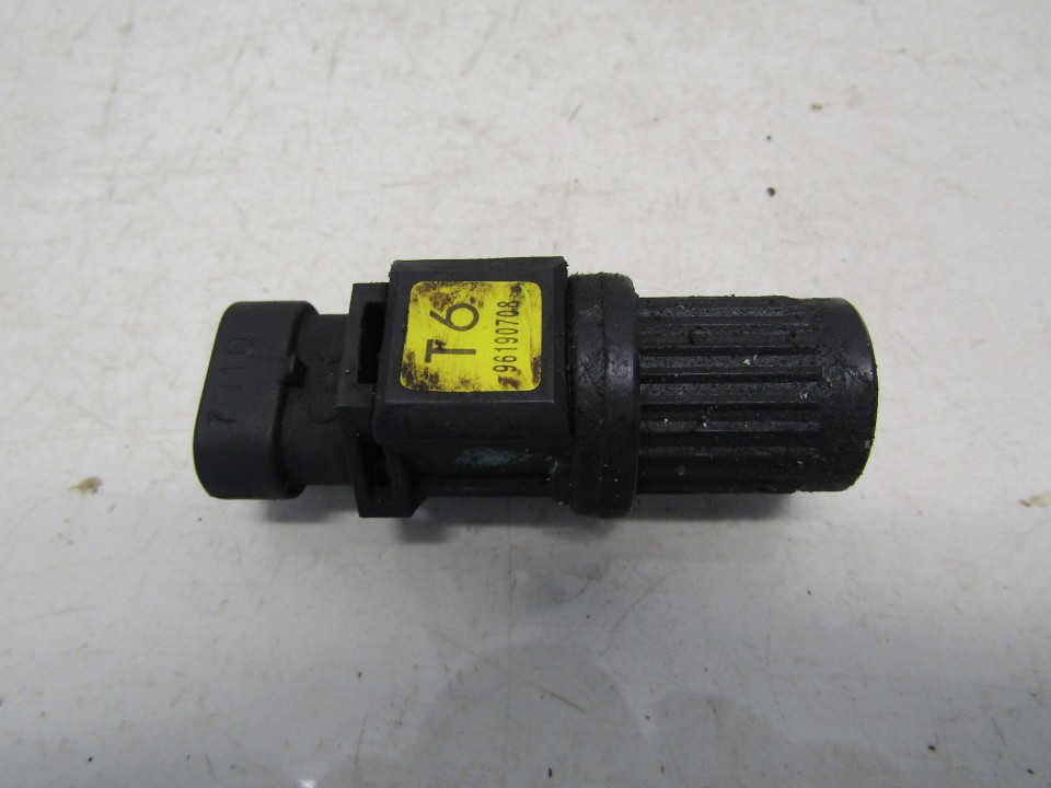 96190708 96190708 Speedometer Sensor (Vehicle Speed Sensor) Opel Corsa